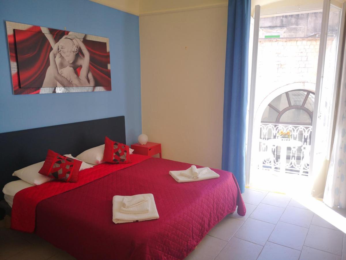 Il Da Vinci Casa Vacanze Giovinazzo Buitenkant foto
